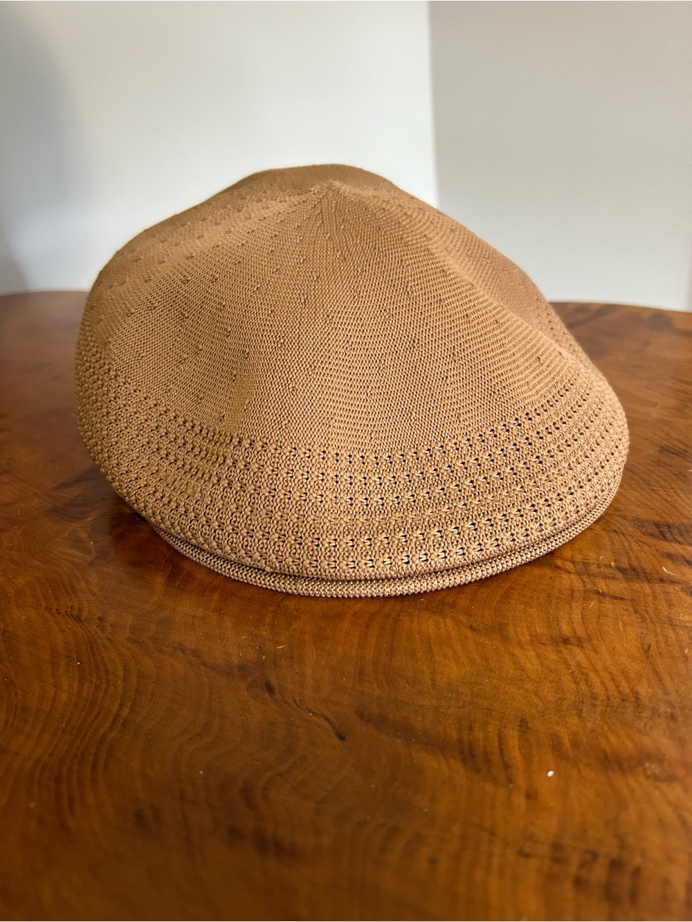 Kangol Men's Knit Ivy Cap in Tan